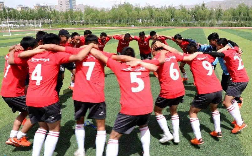 青少年训练用什么网球拍好